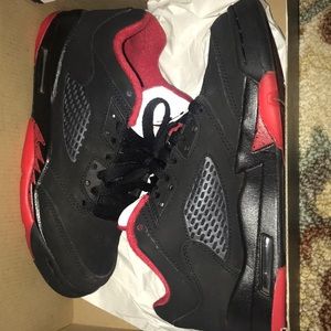 Youth boys Retro Jordan 5